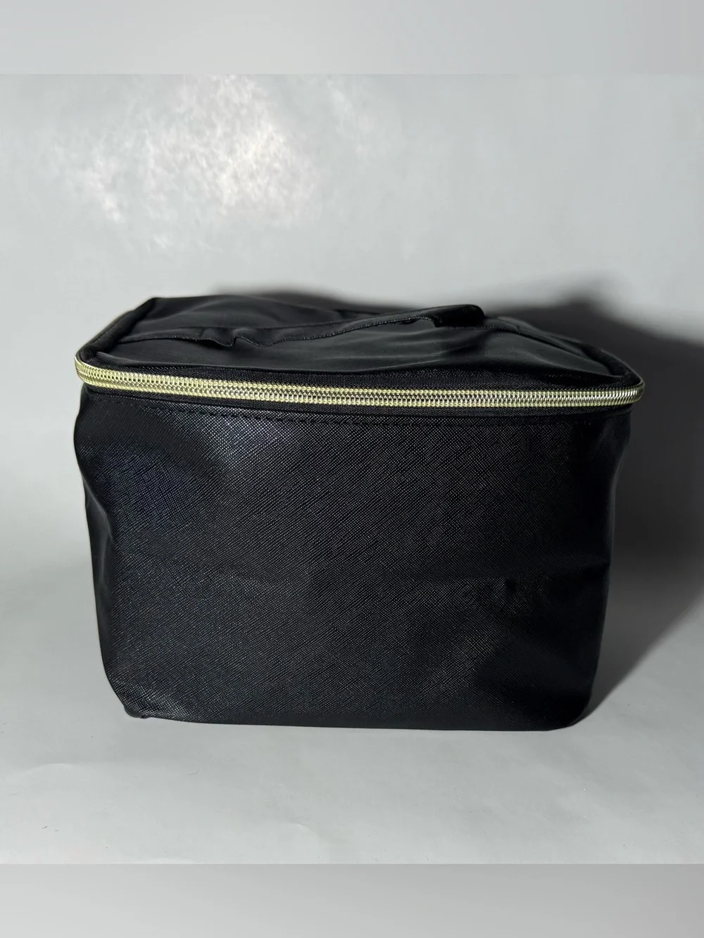 Sassy + Chic Large Black Makeup Bag Travel Toiletry Organizer Case NWT 8x6x5 in